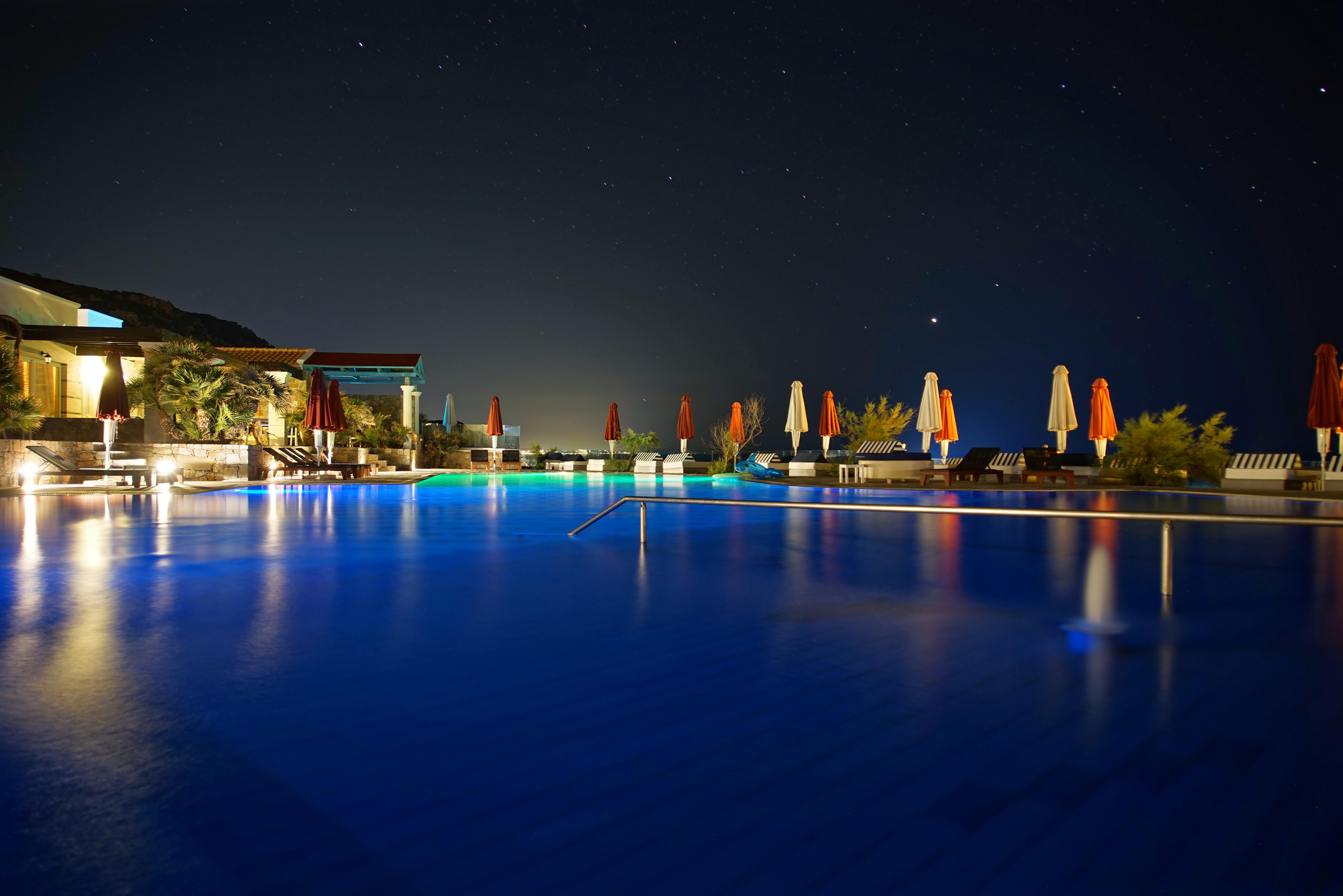 Minos Imperial Luxury Beach Resort & Spa Milatos Zewnętrze zdjęcie The pool at the Sheraton Jumeirah Hotel